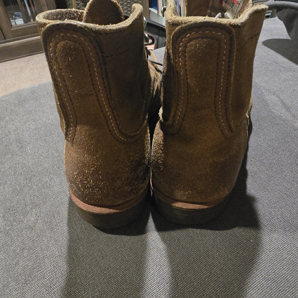 Red Wing Shoes Distressed Brown Leather Boots - Picture 2 of 8